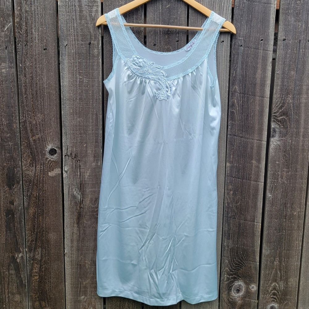 70s Vintage Vanity Fair Nightgown Light Blue Lace Embroidered Silky Nylon S USA